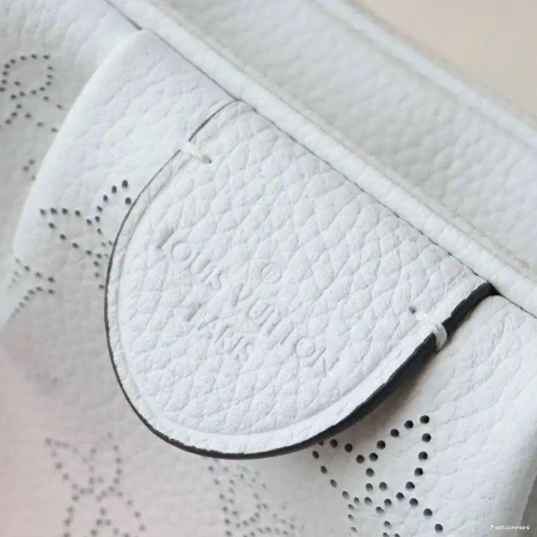 Fashionreps 2106DJ0050 LV Bags 0809